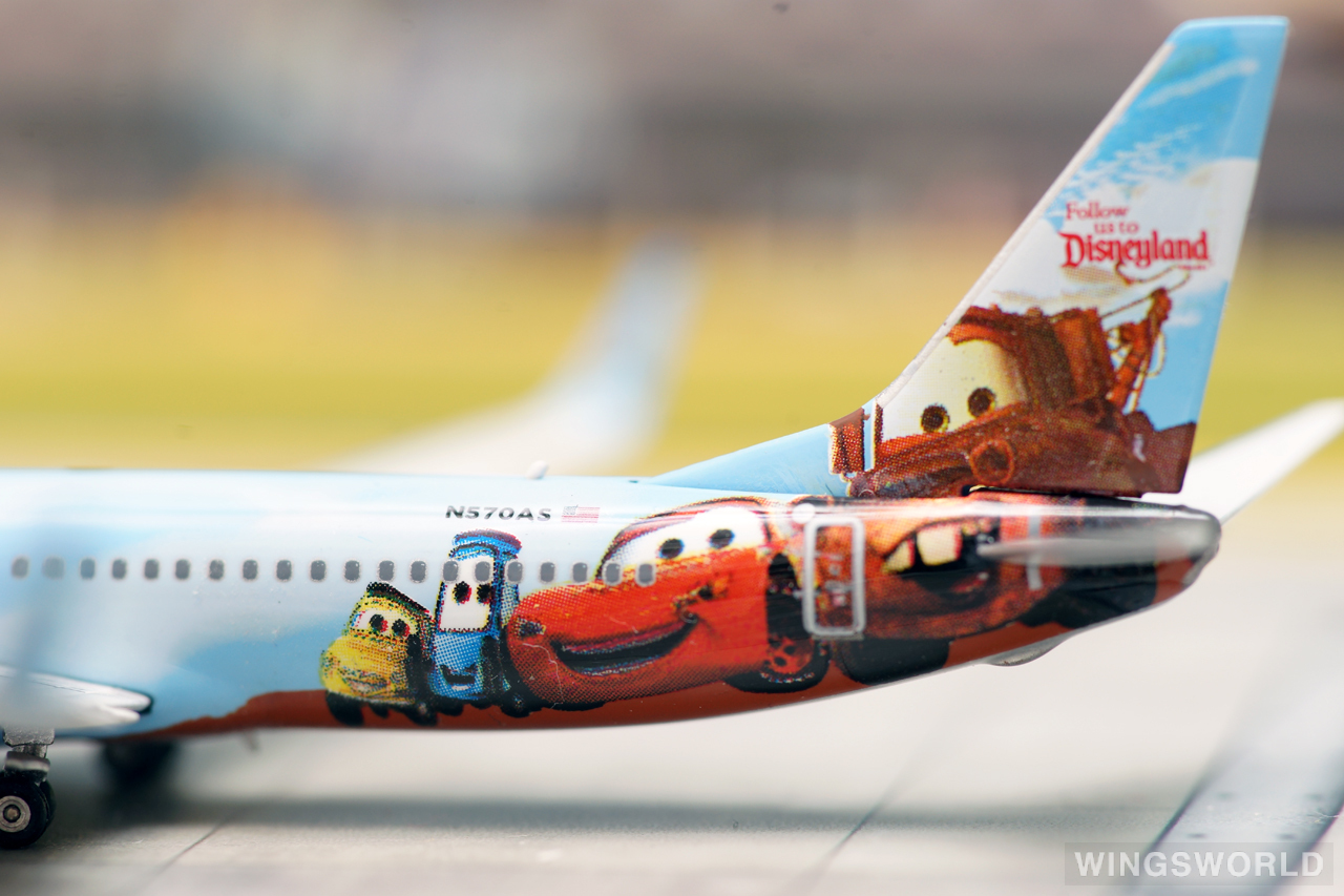 Phoenix 1:400 PH04060 Alaska Airlines 阿拉斯加航空 Boeing 737-800 N570AS