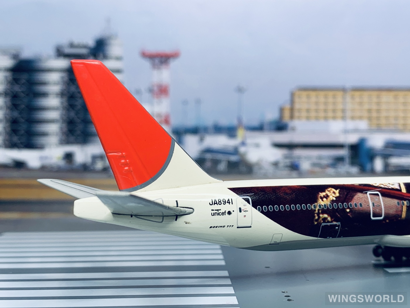 Phoenix 777-300 日本航空 JA751J 1/400 PH04491 Japan Airlines 日本航空Boeing 777-300ER JA731J