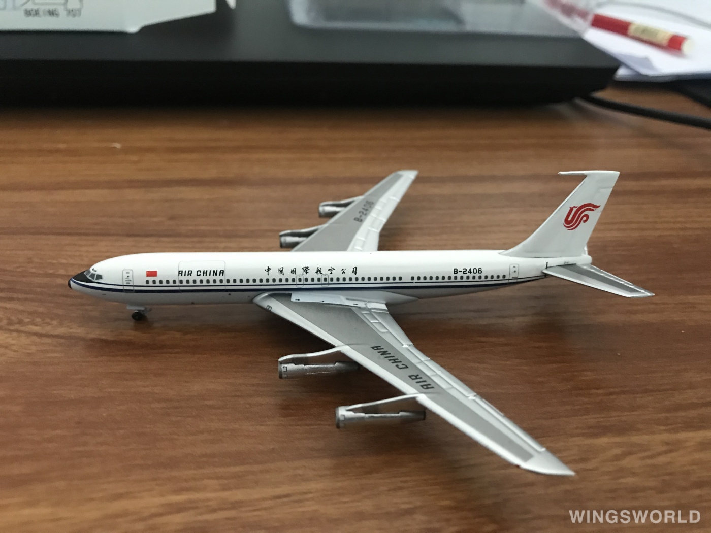 AeroClassics 1:400 ACB2406 Air China 中国国际航空 Boeing 707-300 B-2406