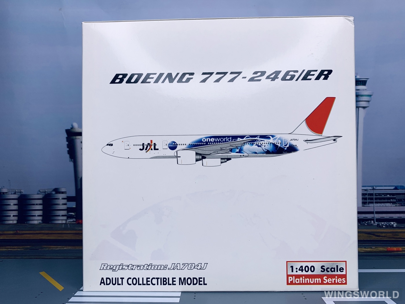 Phoenix 1:400 PH10180 Japan Airlines 日本航空 Boeing 777-200 JA704J