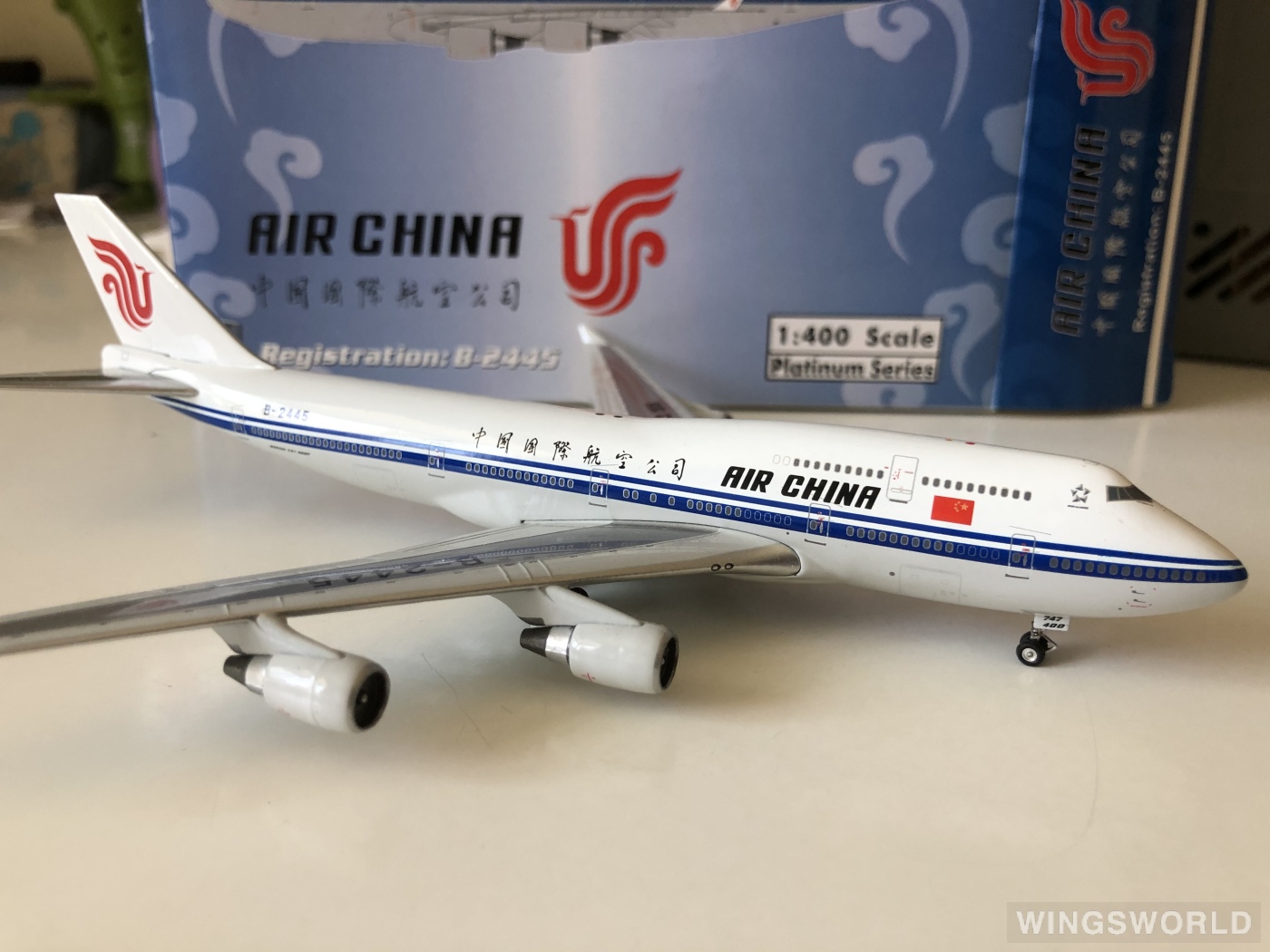 Phoenix 1:400 PH10549 Air China 中国国际航空 Boeing 747-400 B-2445