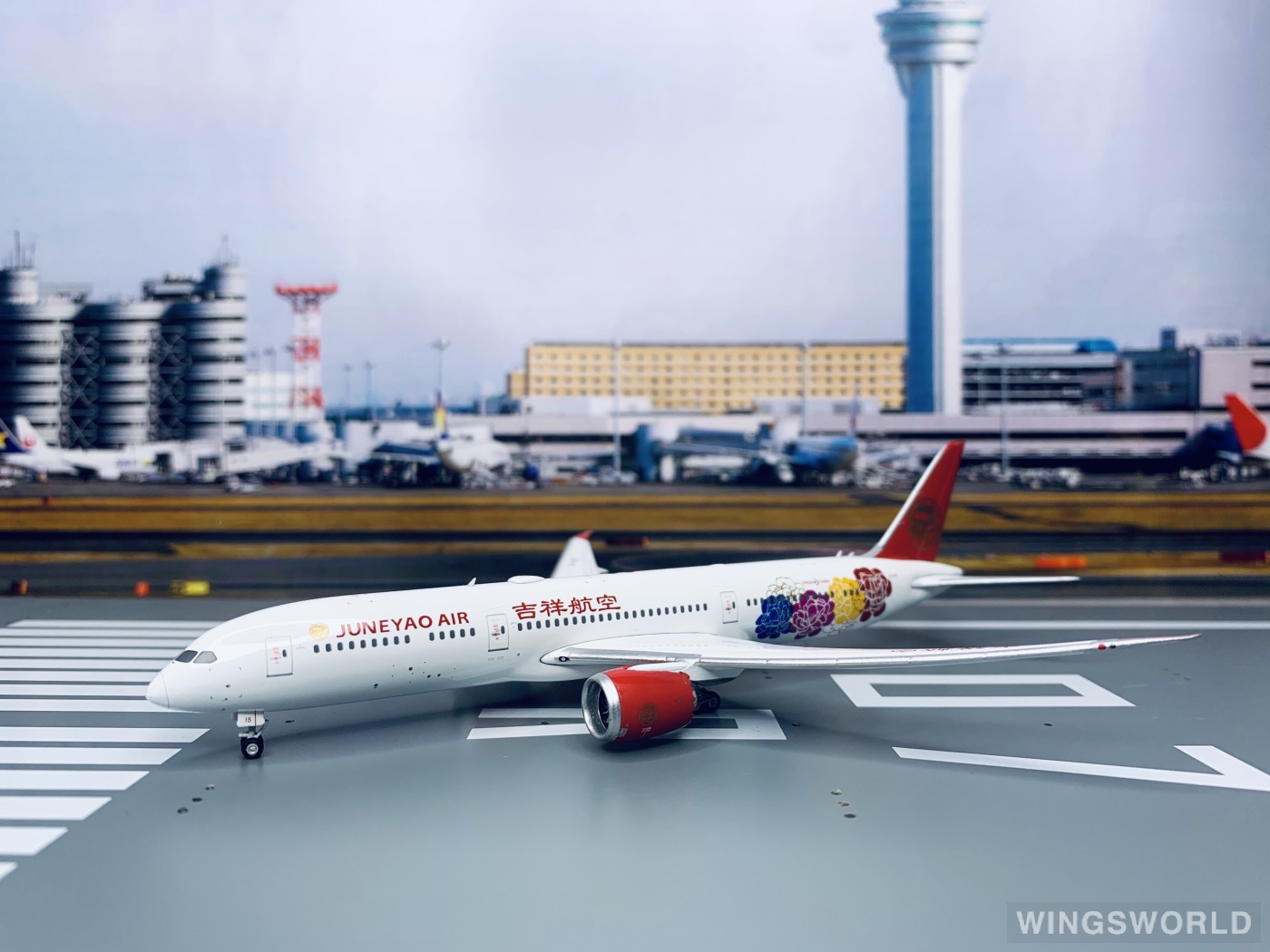 Phoenix 1:400 PH11497 Juneyao Airlines 吉祥航空 Boeing 787-9 B-1115