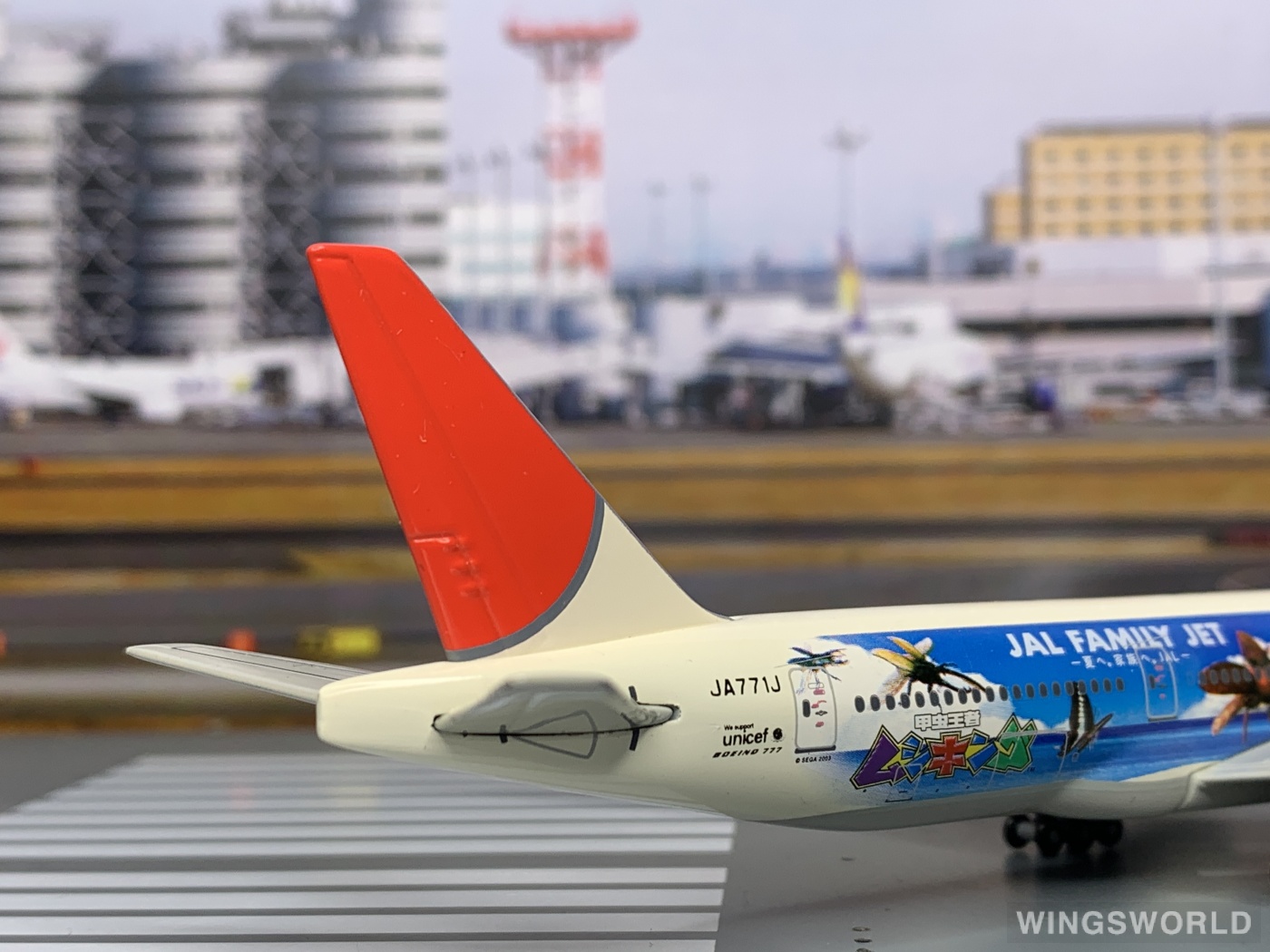 Phoenix 1:400 PH10071 Japan Airlines 日本航空 Boeing 777-200 JA771J