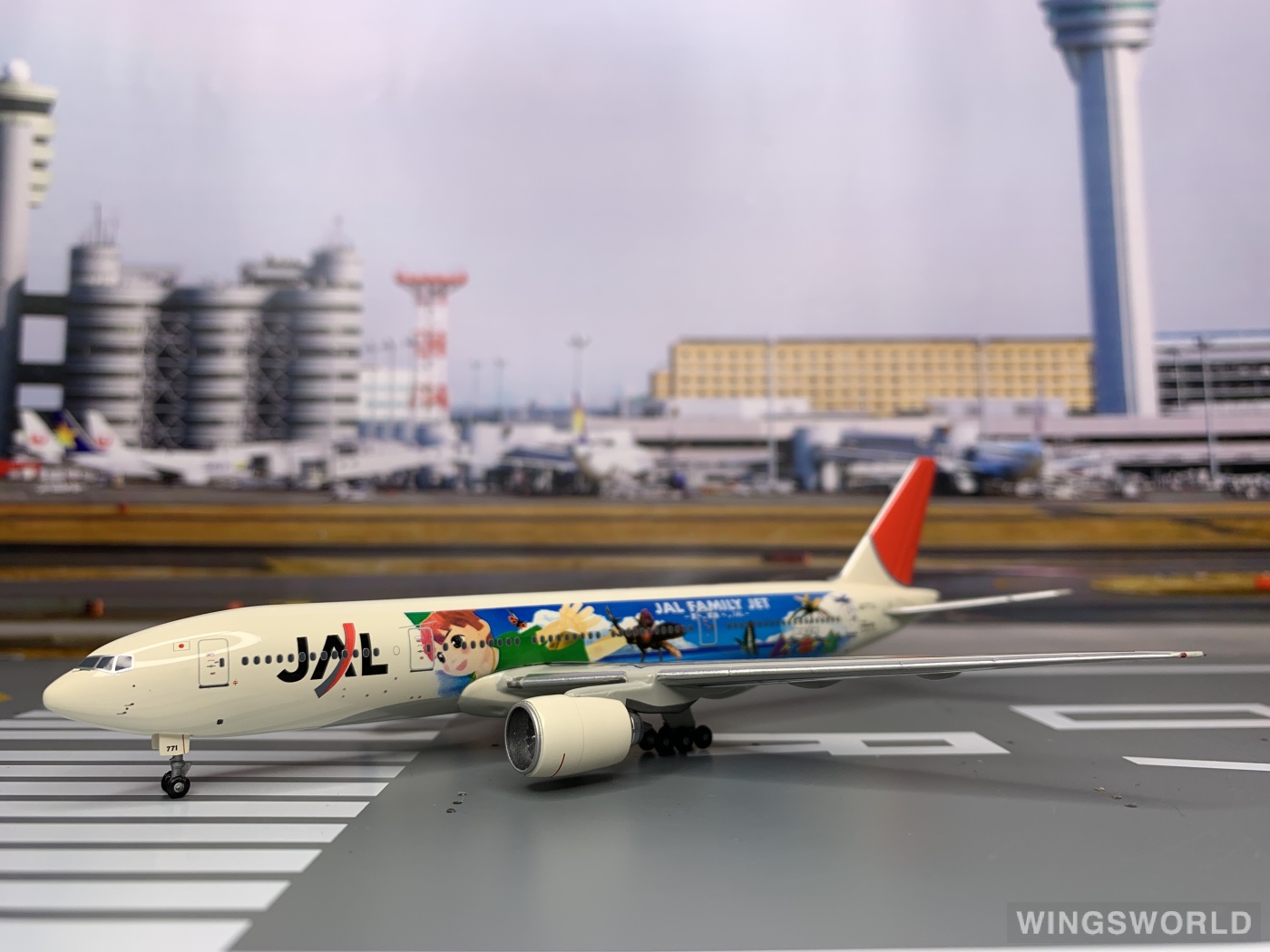 Phoenix 1:400 PH10071 Japan Airlines 日本航空 Boeing 777-200 JA771J