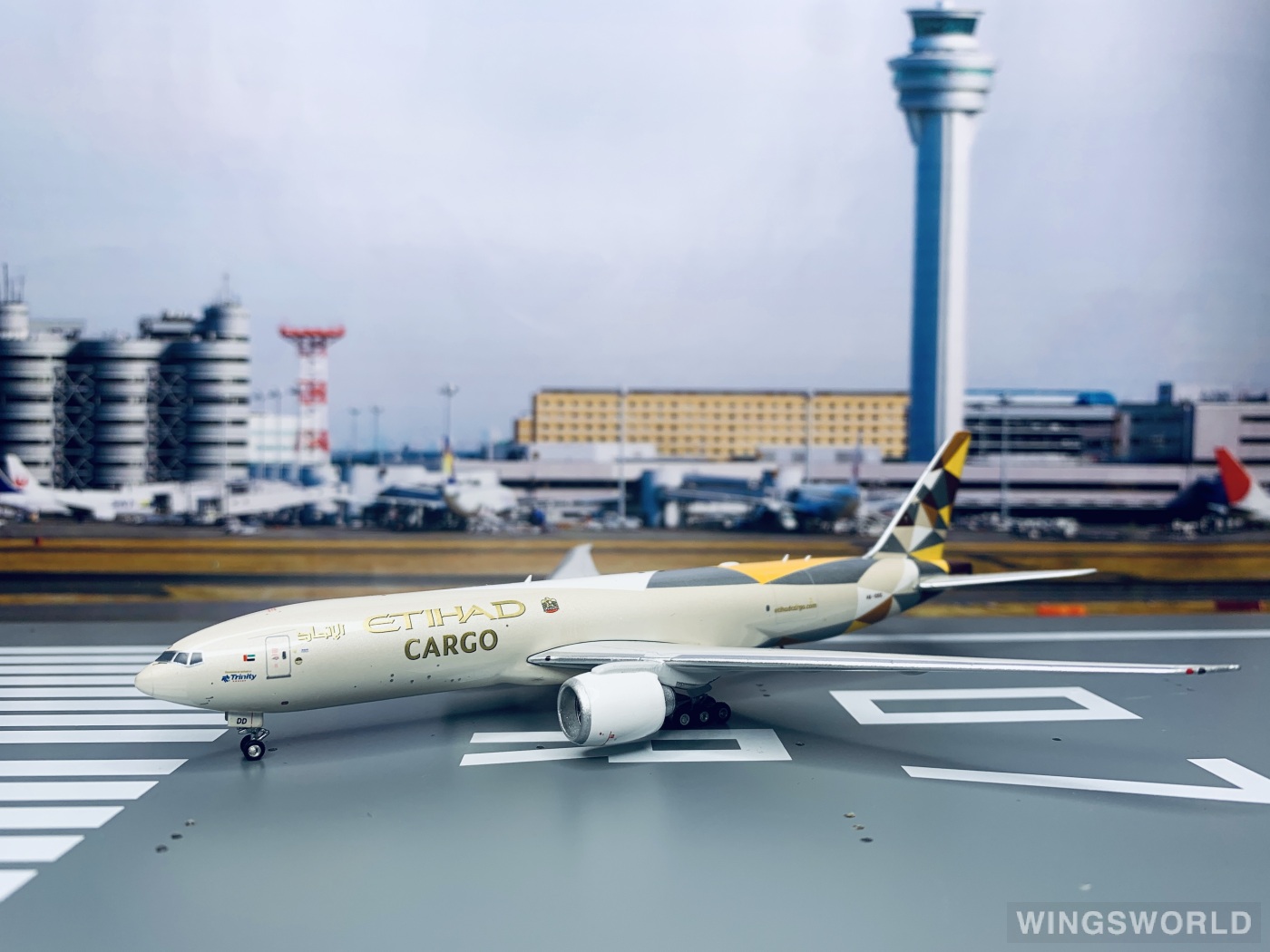 Phoenix 1:400 PH11455 Etihad Airways 阿提哈德航空 Boeing 777F A6-DDD