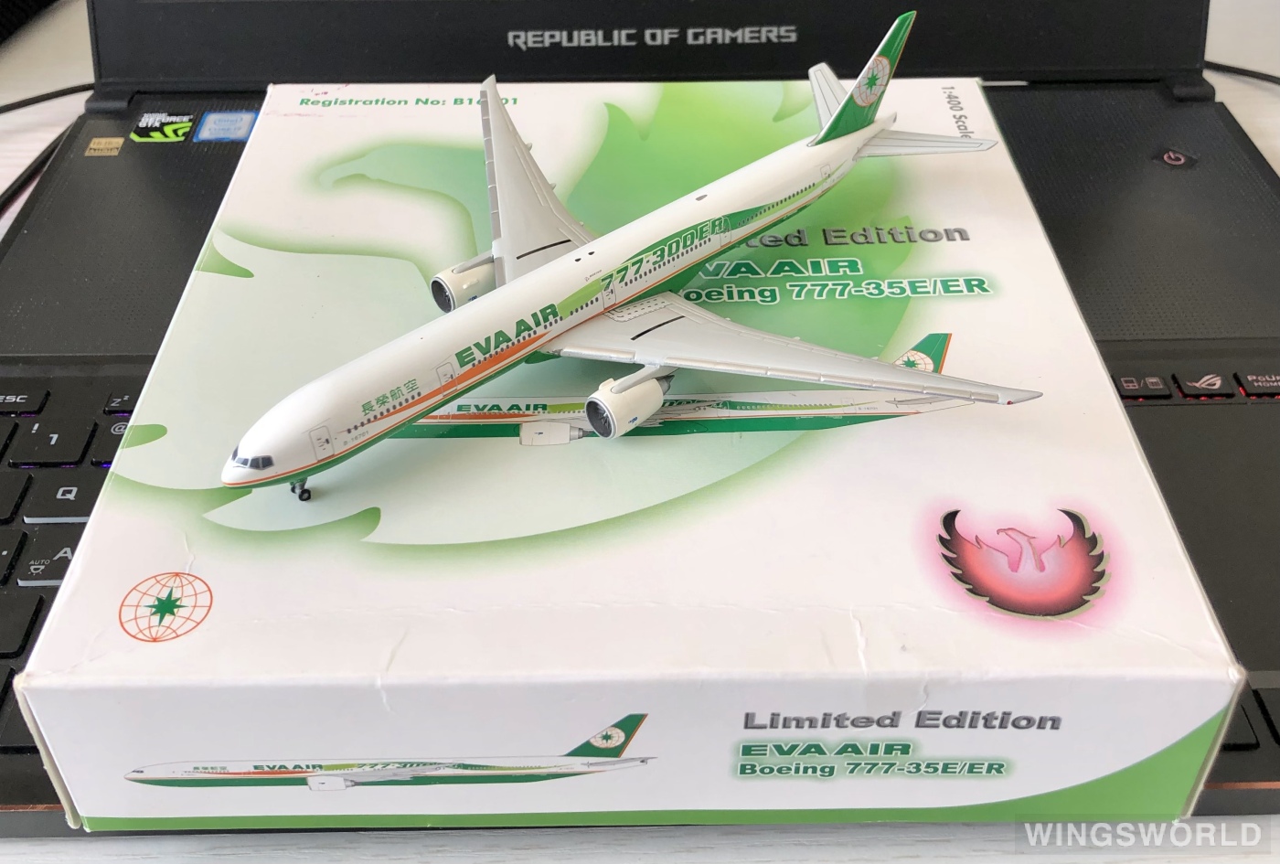 Phoenix 1:400 PH10078 EVA Air 长荣航空 Boeing 777-300ER B-16701