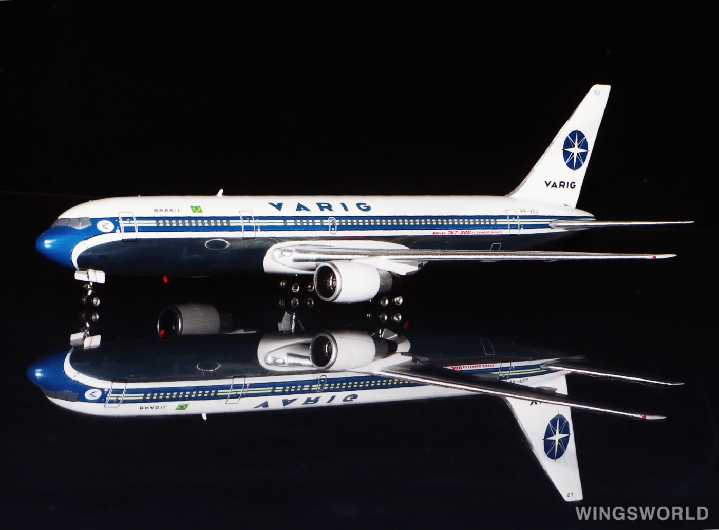 Phoenix 1:400 PH11280 VARIG 里约格朗德航空 Boeing 767-300 PP-VOJ