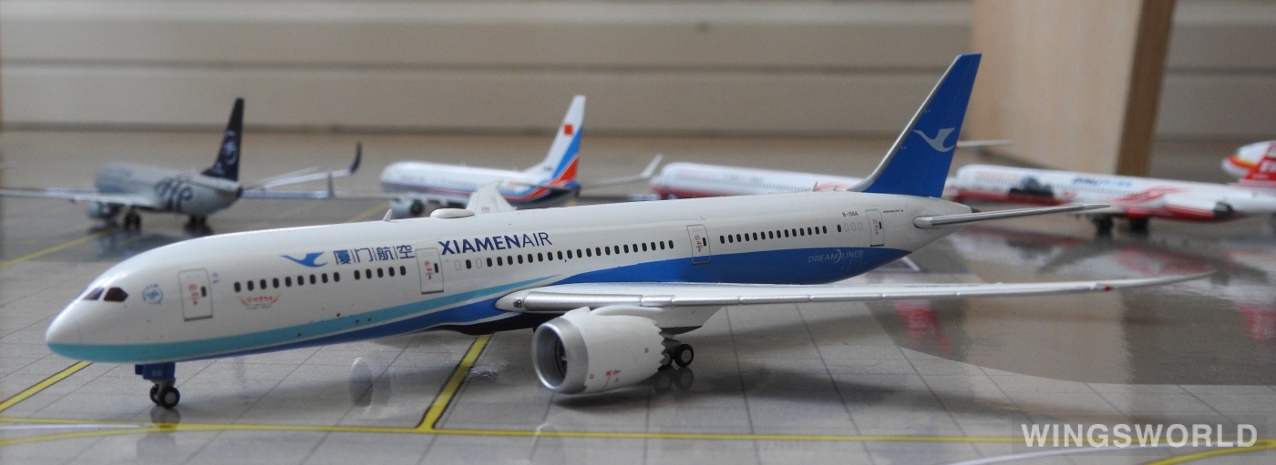 Phoenix 1:400 PH11343 XiamenAir 厦门航空 Boeing 787-9 B-1566