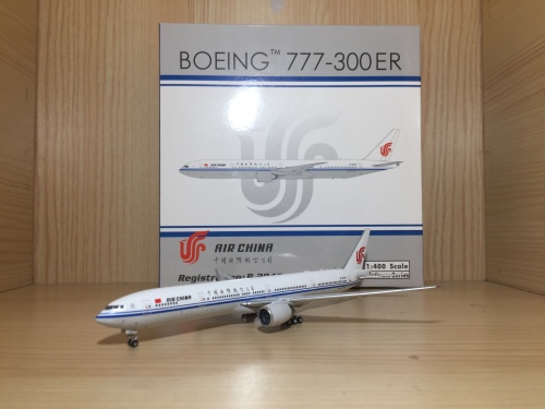 Air China 中国国际航空 Boeing 777-300ER B-2046  PH11283 Phoenix 1:400