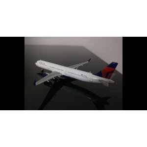 Delta Air Lines 达美航空 Airbus A321 N301DN  GJDAL1411 Geminijets 1:400