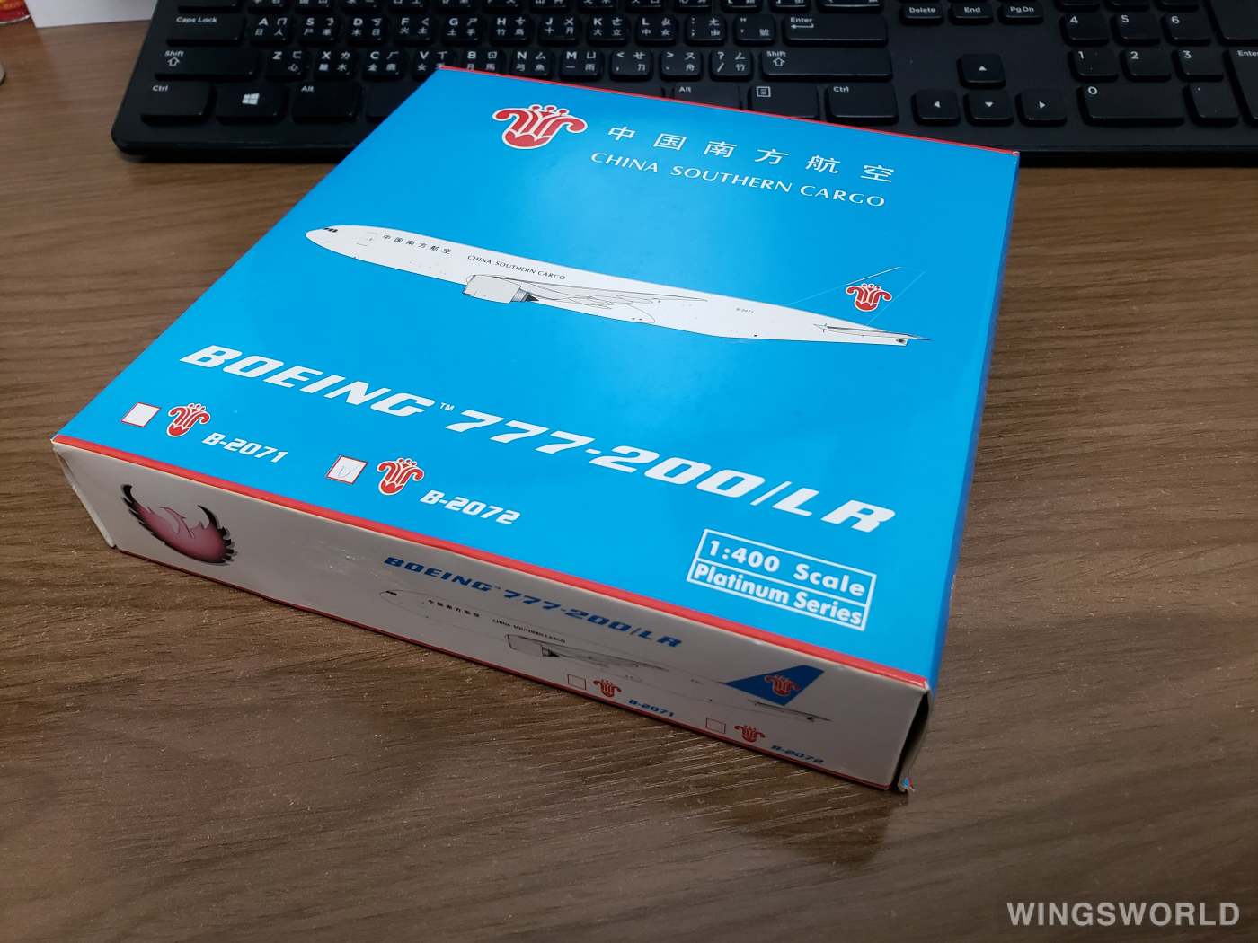 Phoenix 1:400 PH10320B China Southern 中国南方航空 Boeing 777F B-2072