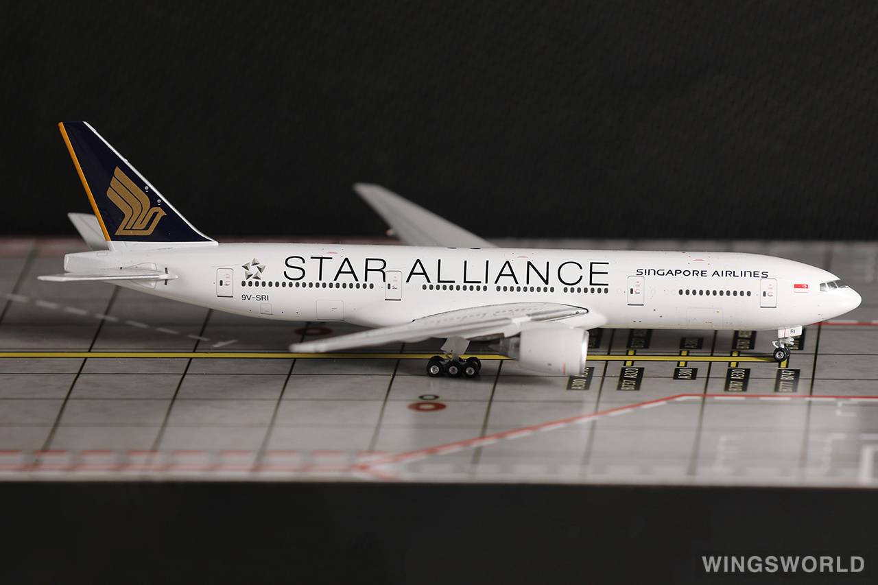 Phoenix 1:400 PH10592 Singapore Airlines 新加坡航空 Boeing 777-200ER 9V-SRI