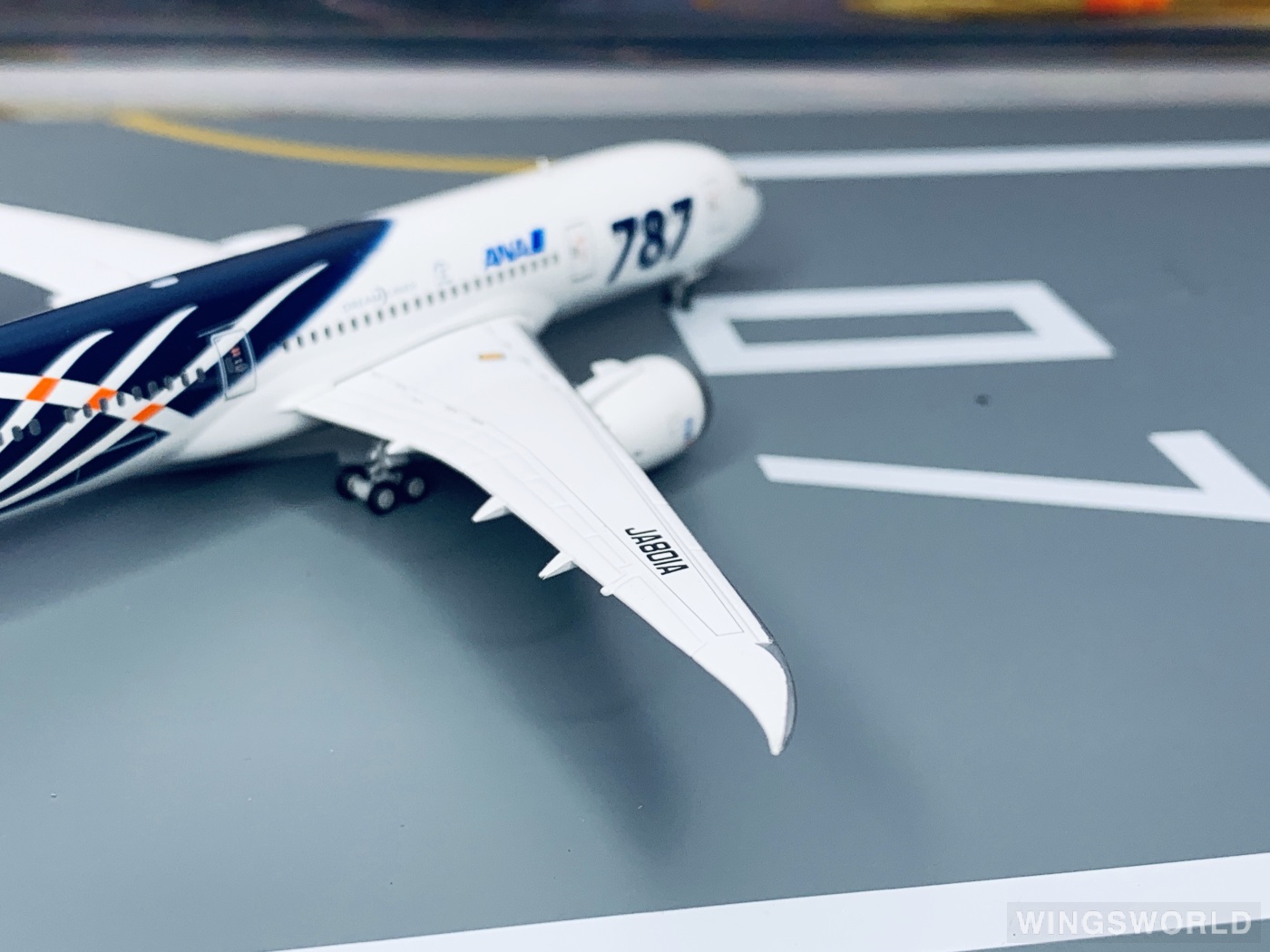 JC Wings 1:400 XX4042 ANA 全日空 Boeing 787-8 JA801A