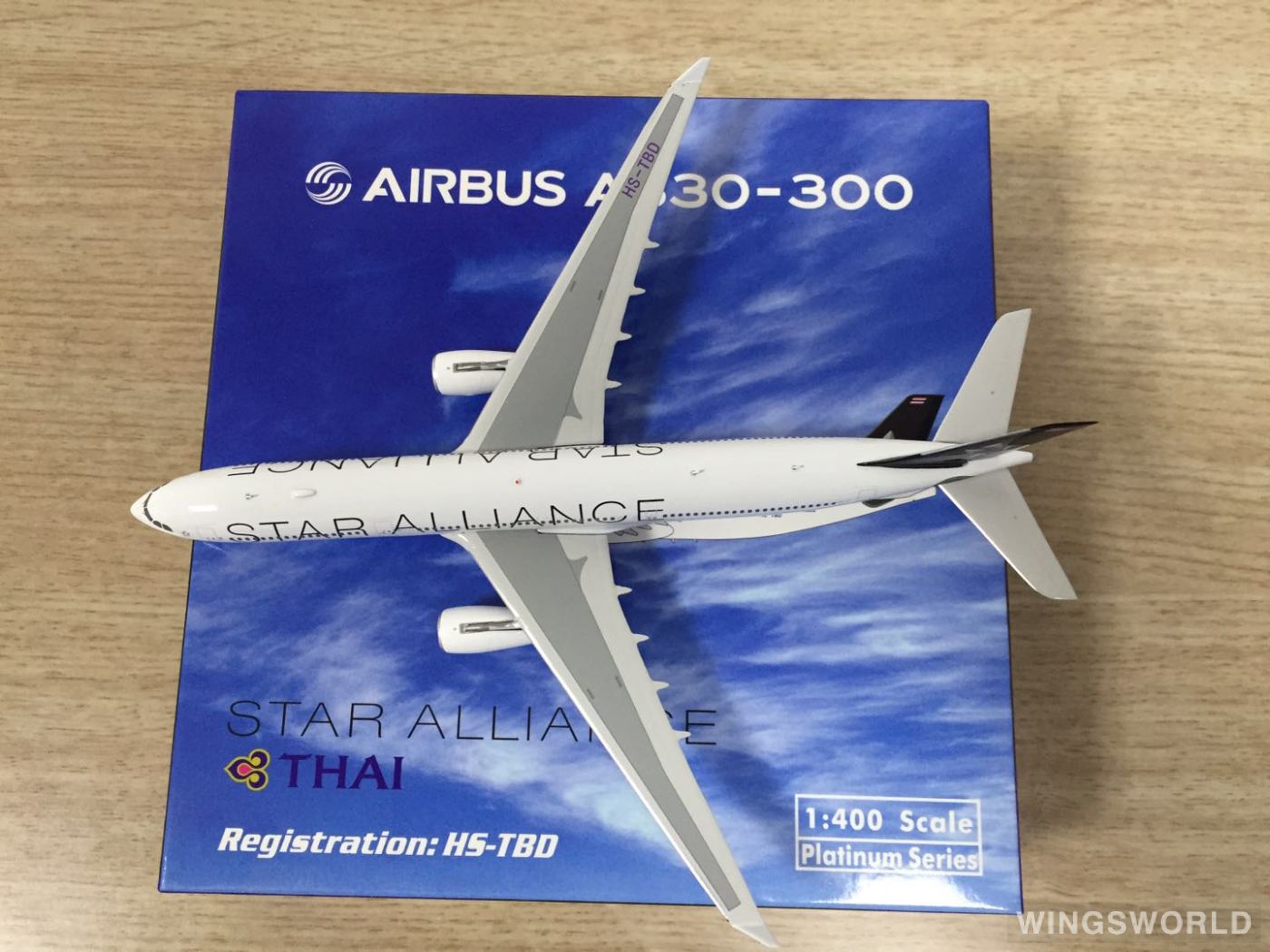 Phoenix 1:400 PH11616 Thai Airways 泰国国际航空 Airbus A330-300 HS-TBD