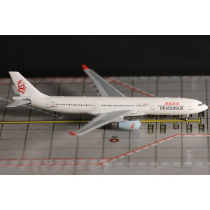 Dragonair 港龙航空 Airbus A330-300 B-HLL  SKY-060 Skywings 1:400