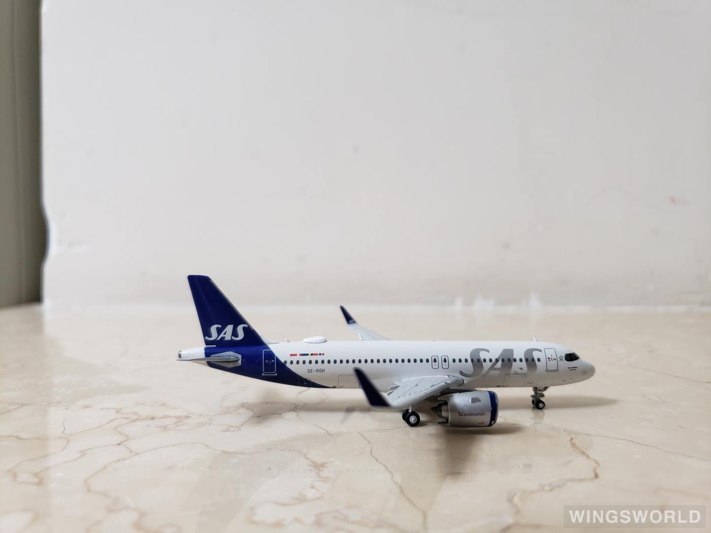 Geminijets 1:400 GJSAS1916 SAS 北欧航空 Airbus A320neo SE-ROH