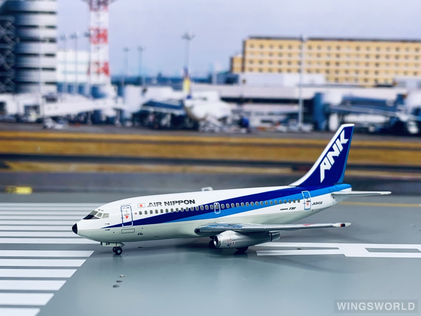 Hogan 1:400 EL40035 ANA 全日空 Boeing 737-200 JA8456
