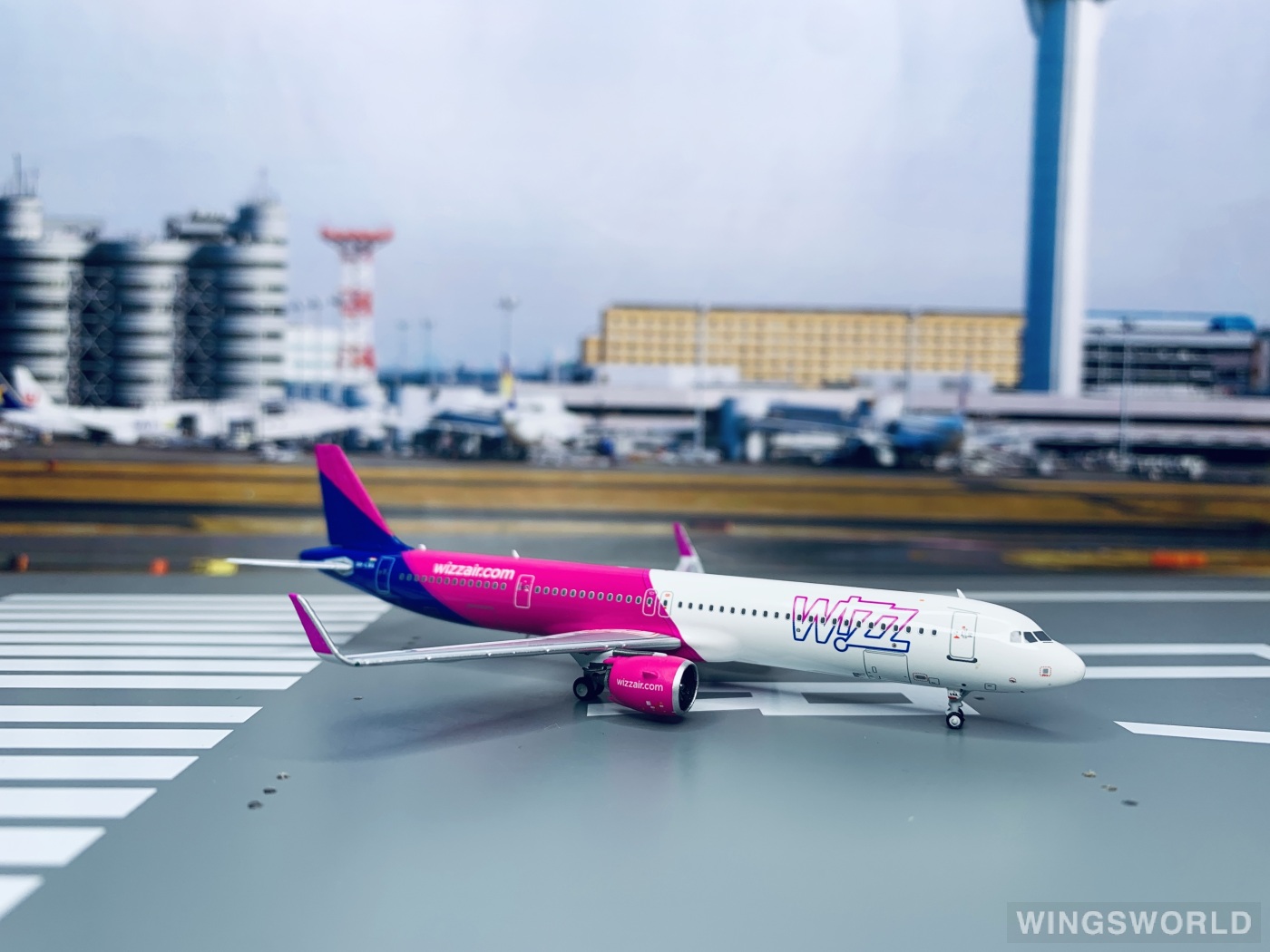 Pandamodel 1:400 19013 Wizz Air 维兹航空 Airbus A321neo HA-LVA