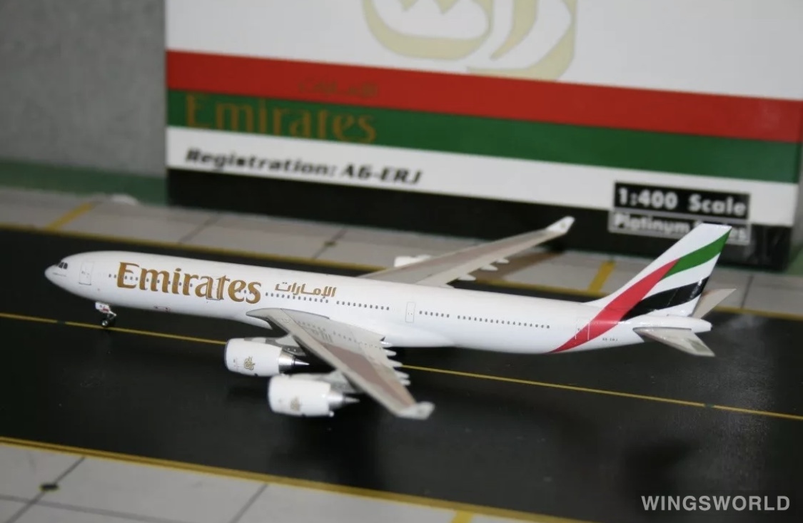 Phoenix 1:400 PH10470 Emirates 阿联酋航空 Airbus A340-500 A6-ERJ