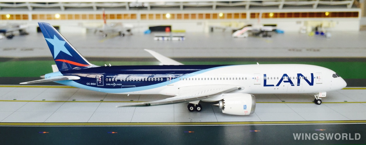 Phoenix 1:400 PH11110 LAN Airlines 智利航空 Boeing 787-9 CC-BGA