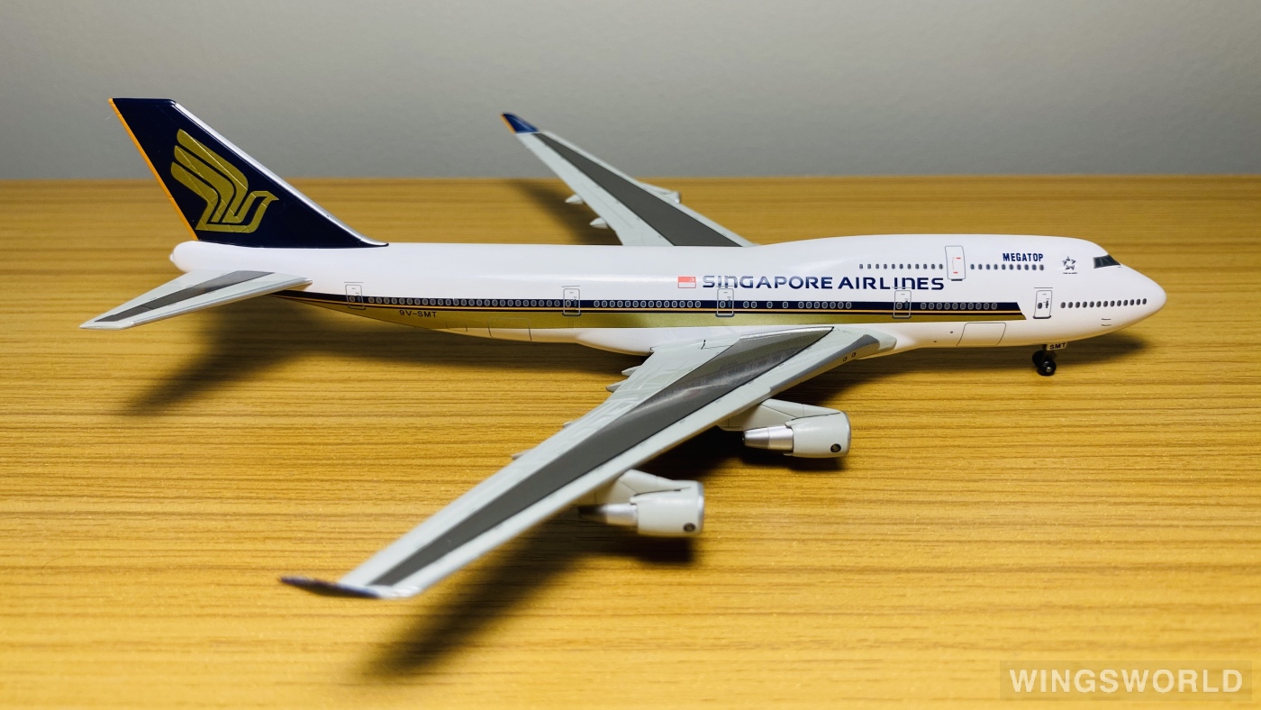 Dragon Models 1:400 55452 Singapore Airlines 新加坡航空 Boeing 747-400 9V-SMT