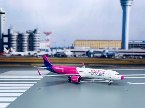Wizz Air 维兹航空 Airbus A321neo HA-LVC  NG13012 NGmodels 1:400