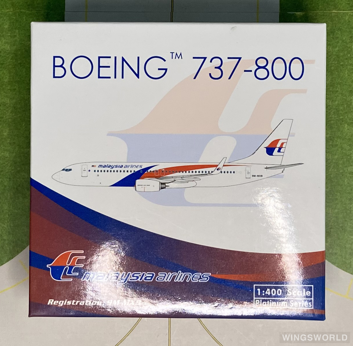 Phoenix 1:400 PH10787 Malaysia Airlines 马来西亚航空 Boeing 737-800 9M-MXB