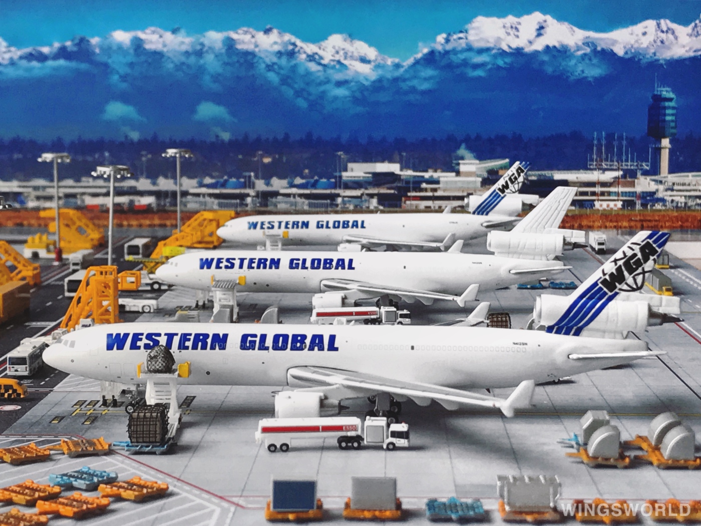 1/400 MD-11F WESTERN GLOBAL ウエスタン・グローバル Phoenix MD-11F（改造貨物型） ウエスタン・グローバル航空 N