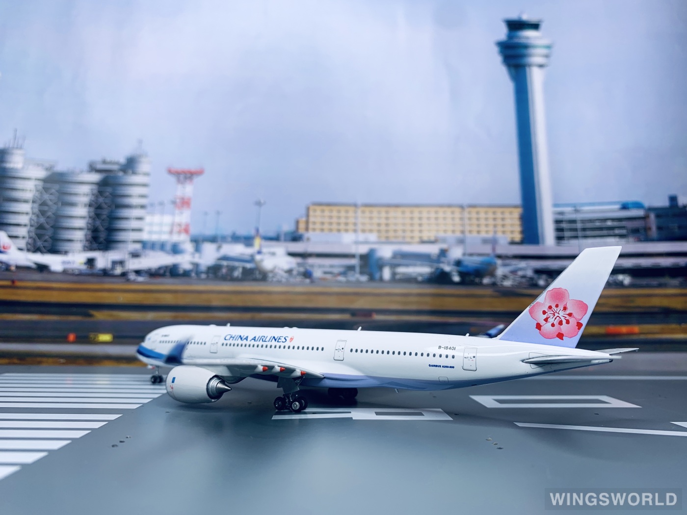 Phoenix 1:400 PH11016 China Airlines 中华航空 Airbus A350-900 B-18401