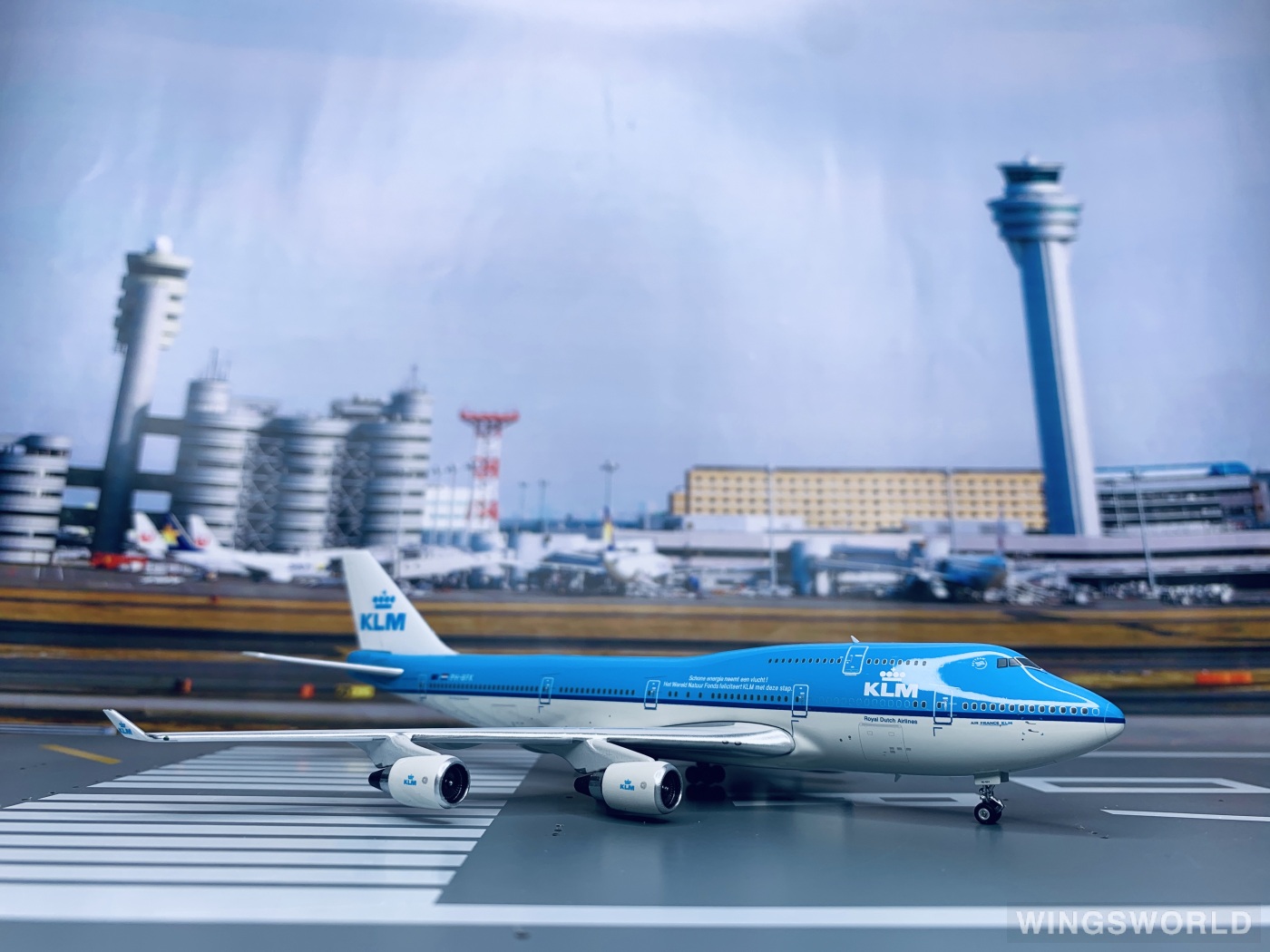 Phoenix 1:400 PH11622 KLM 荷兰皇家航空 Boeing 747-400 PH-BFK
