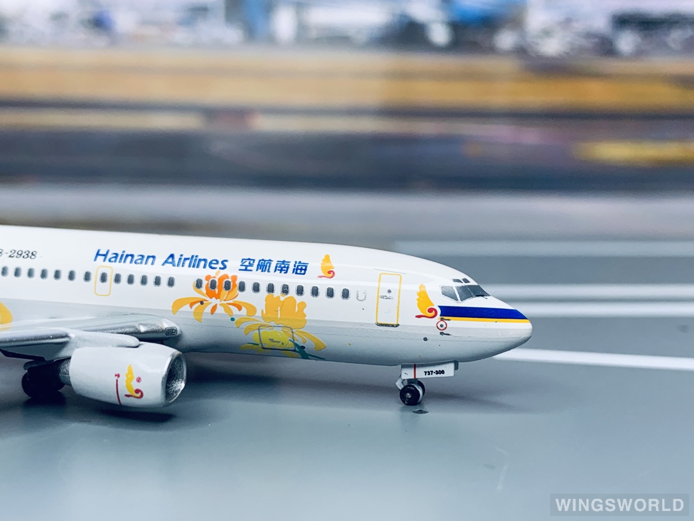 AeroClassics 1:400 AC4B2938 Hainan Airlines 海南航空 Boeing 737-300 B-2938