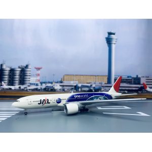 Japan Airlines 日本航空 Boeing 777-200 JA704J 寰宇一家 561945 Herpa 1:400