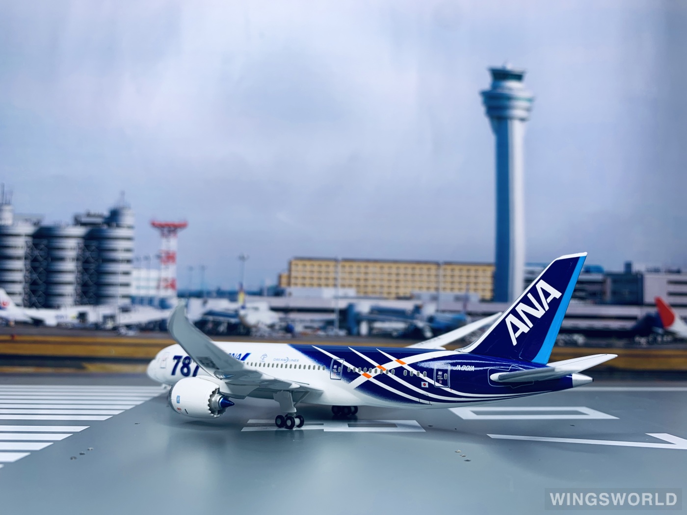 Hogan 1:400 NH40049 ANA 全日空 Boeing 787-8 JA801A