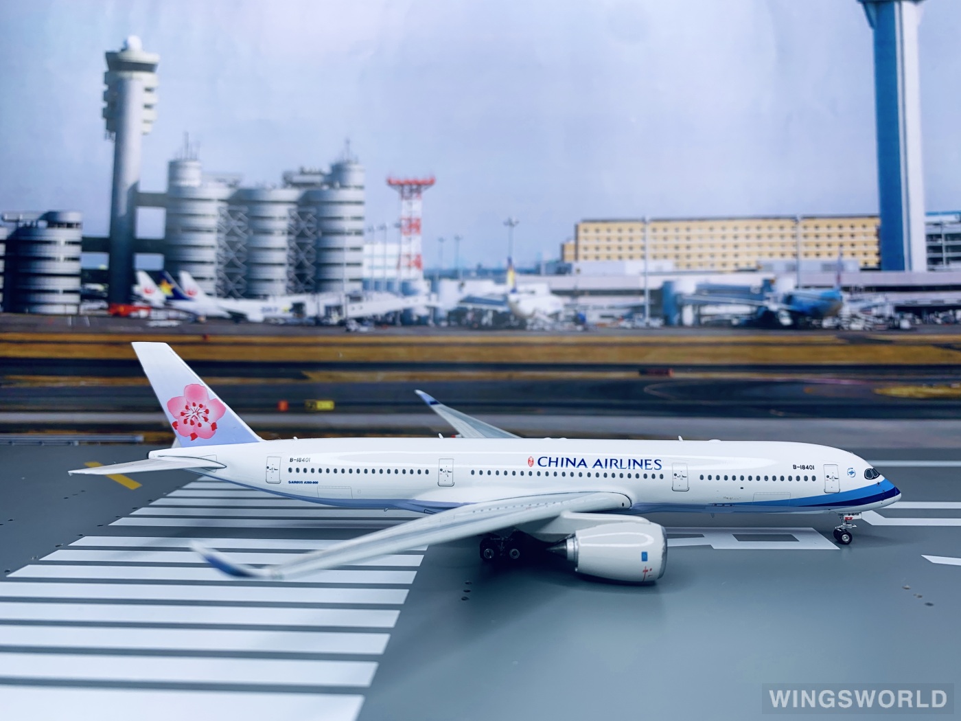 Phoenix 1:400 PH11016 China Airlines 中华航空 Airbus A350-900 B-18401