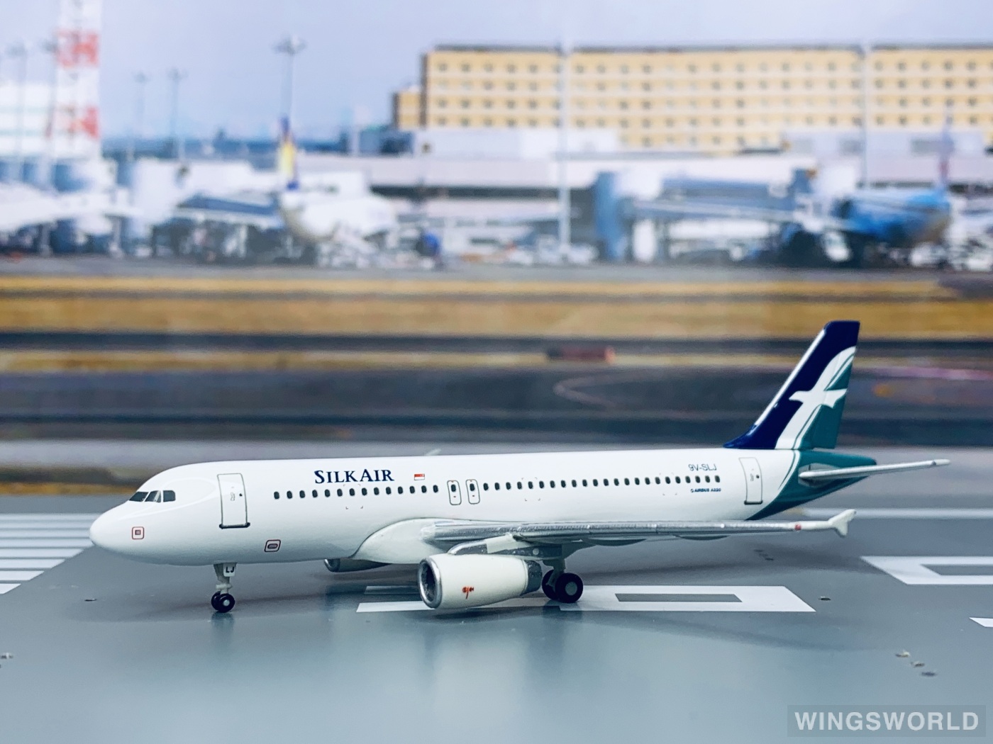 Herpa 1:400 560993 SilkAir 胜安航空 Airbus A320 9V-SLJ