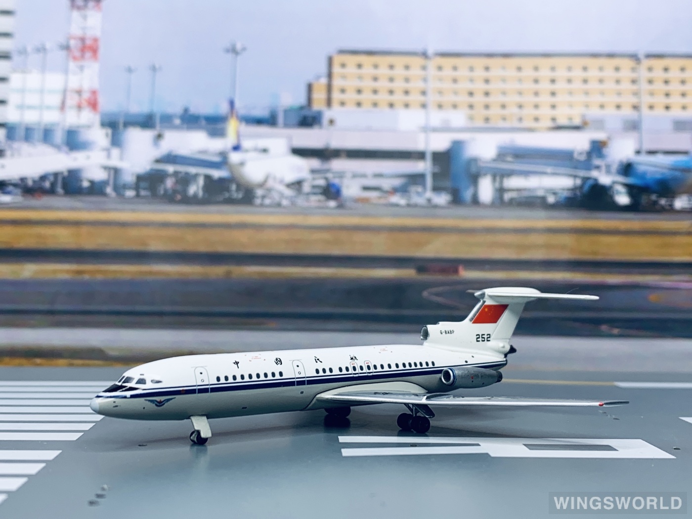AeroClassics 1:400 ACGBABP CAAC 中国民航 Hawker Siddeley Trident G-BABP
