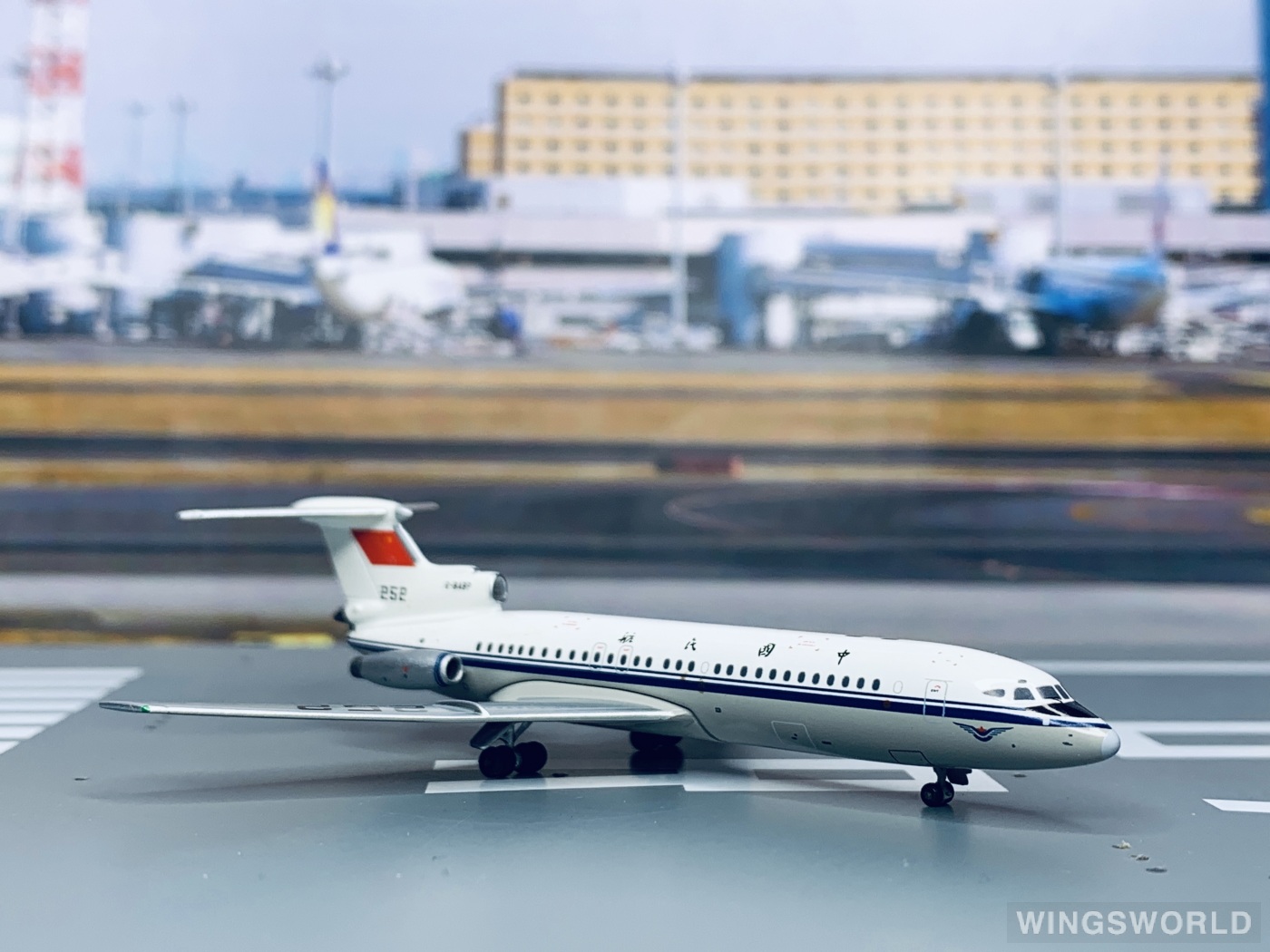 AeroClassics 1:400 ACGBABP CAAC 中国民航 Hawker Siddeley Trident G-BABP