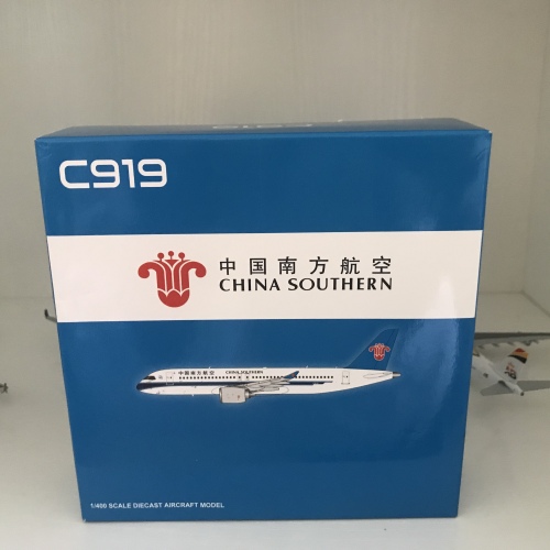 China Southern 中国南方航空 Comac C919  XX4082 JC Wings 1:400