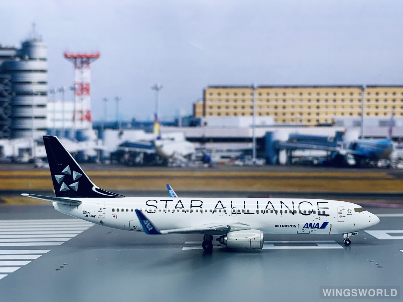 Hogan 1:400 NH40032 ANA 全日空 Boeing 737-800 JA51AN