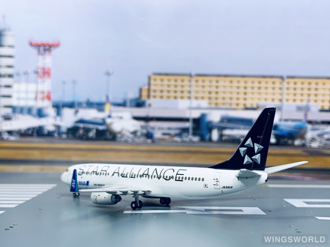 Hogan 1:400 NH40032 ANA 全日空 Boeing 737-800 JA51AN