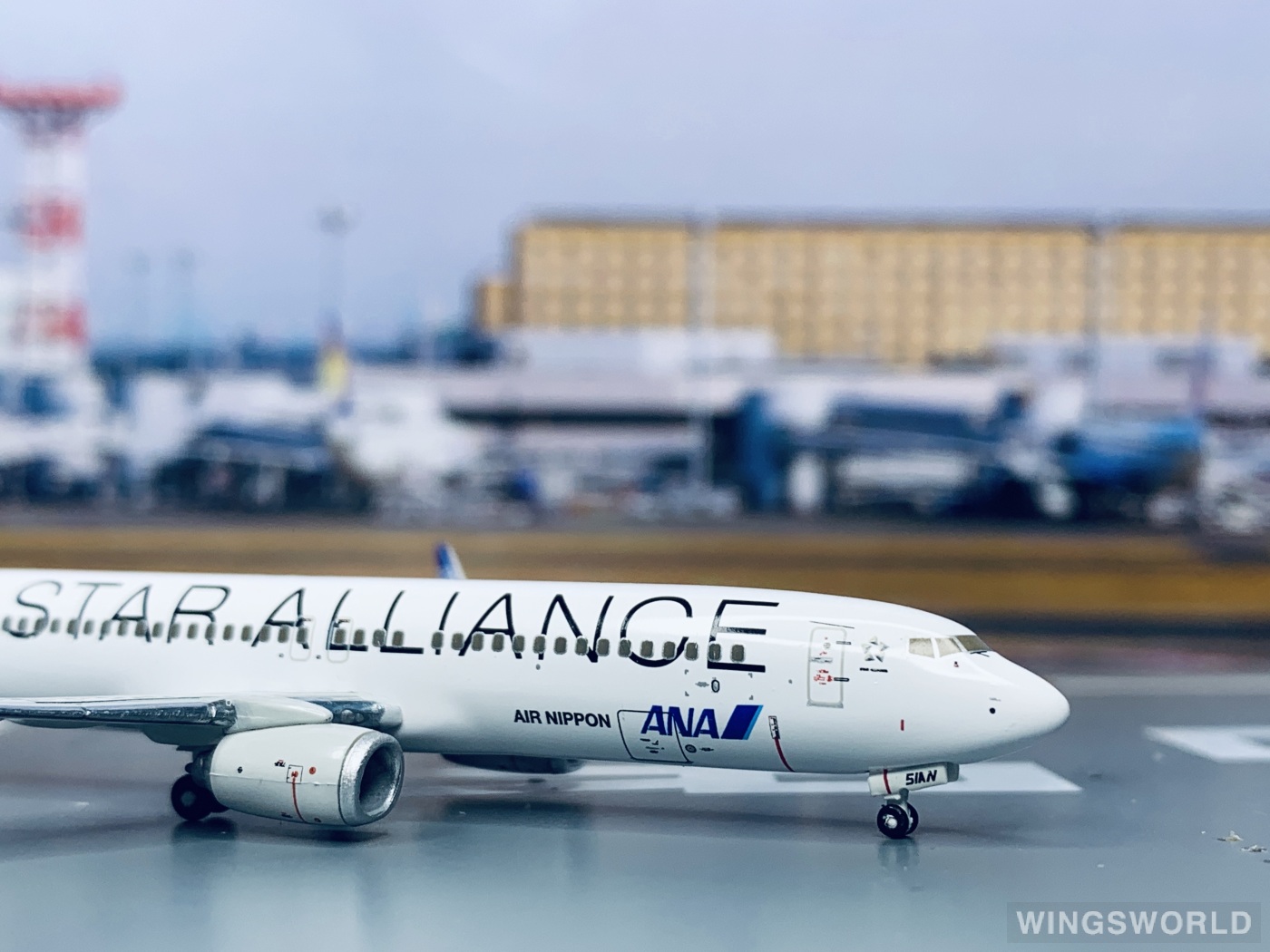 Hogan 1:400 Boeing 737-800 ANA 全日空NH40032 JA51AN 星空联盟的照片