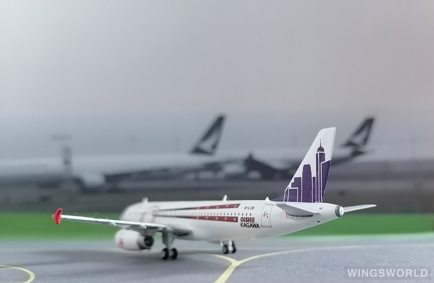 JC Wings 1:400 XX4233 HK Express 香港快运航空 Airbus A320 B-LCB