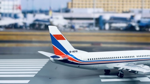 aeroclassics1400acb4018plaaf中国空军boeing737300b4018