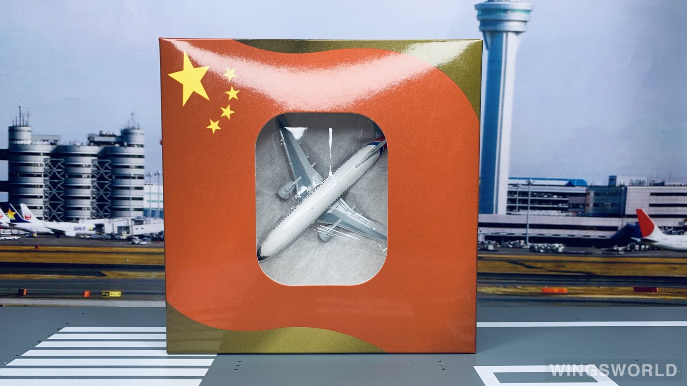 AeroClassics 1:400 ACB4018 PLAAF 中国空军 Boeing 737-300 B-4018