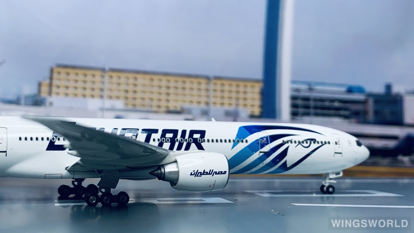 Phoenix 1:400 PH10942 EgyptAir 埃及航空 Boeing 777-300ER SU-GDR
