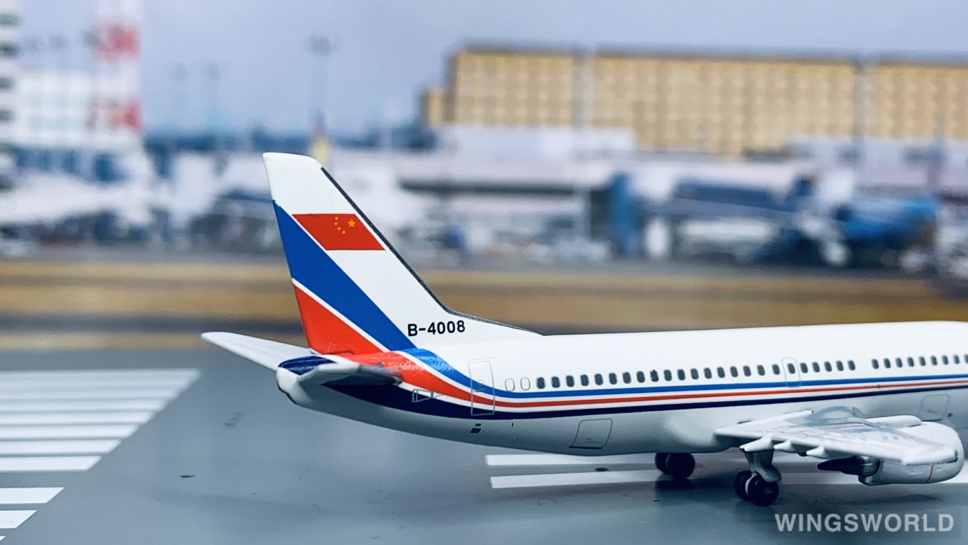 AeroClassics 1:400 ACB4008 PLAAF 中国空军 Boeing 737-300 B-4008