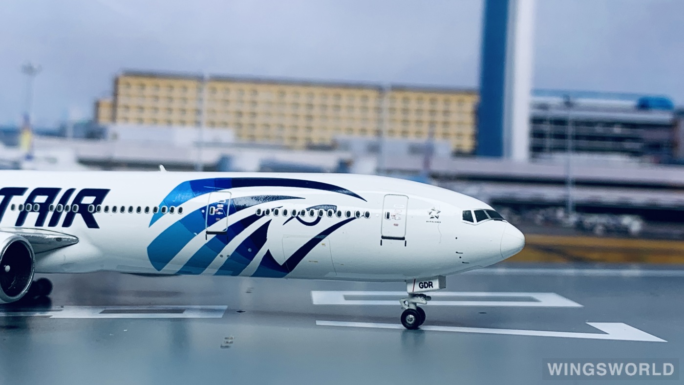 Phoenix 1:400 PH10942 EgyptAir 埃及航空 Boeing 777-300ER SU-GDR