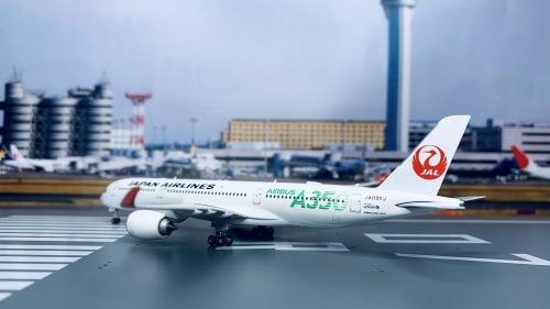 Phoenix JAL A350-900 エアバス JA03XJ 1/400 Phoenix JAL Japan Airlines Airbus A350-900 'Green' JA03XJ 1