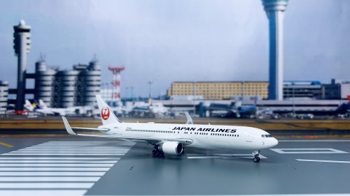 PH04346 Japan Airlines 日本航空Boeing 767-300ER JA621J