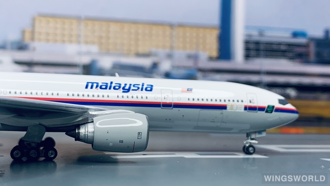 Phoenix 1:400 PH11167 Malaysia Airlines 马来西亚航空 Boeing 777-200 9M-MRL